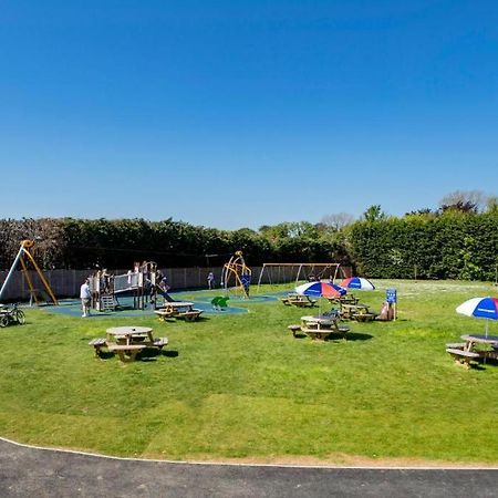 Birchington Vale Entire Holiday Home Westgate-on-Sea Exterior photo